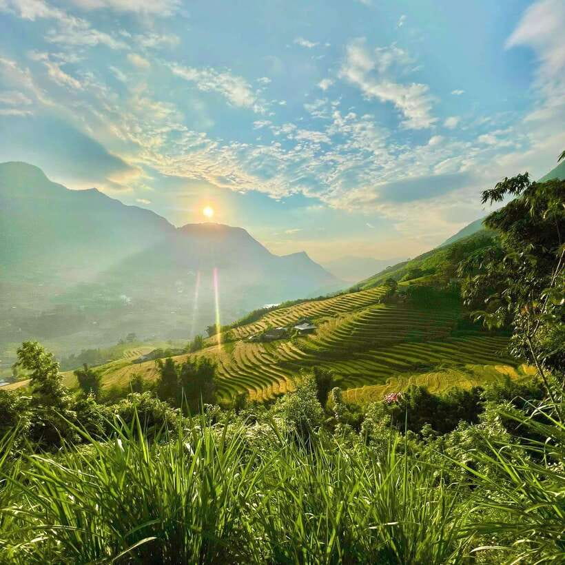 SAPA: 2 DAYS Walking & 1 night at Homestay with LOCAL GUIDE - Price and value: why $46 feels like a good deal here