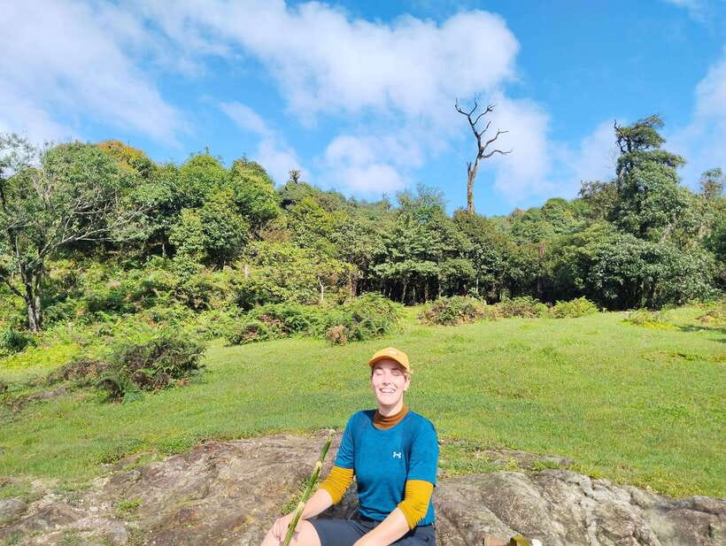 SAPA : Climb up to Fansipan mountain with LOCAL GUIDE - Reaching the roof of Indochina at 3,143 m