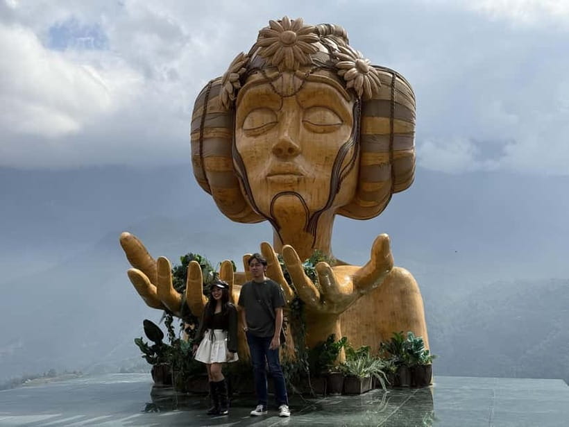 Sapa: Fansipan Cable, Cat Cat Village, Moana Instagram Tour - Walking Pace, Photo Help, and the Role of Your English Guide