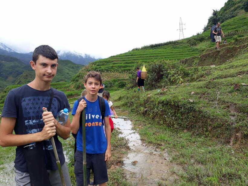 Sapa: Love Silver Waterfall, LonelyTree in Heaven-Rice Field - San Sa Ho Village: Hemp and Indigo Weaving You Can Actually See