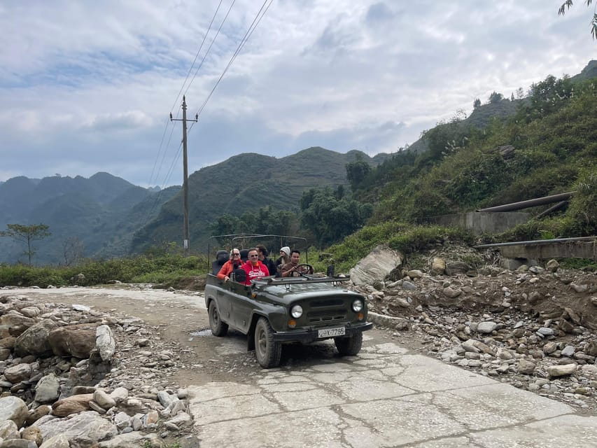 Sapa Open Air Jeep Half Days Off the Beaten Track, Backroad - O Quy Ho village and the highest-altitude panorama moment