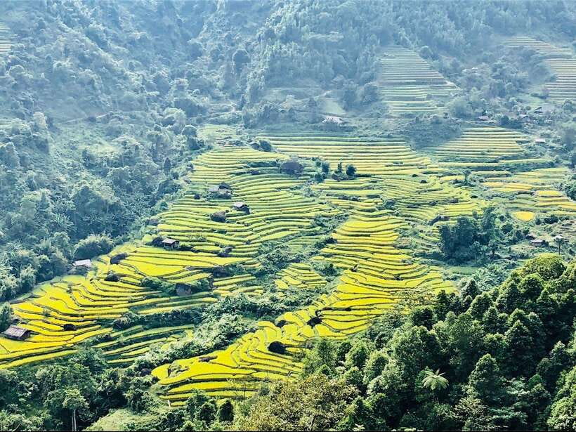 Sapa: Private Highlights Day Tour with Lunch - Pickup from Sa Pa town, private group comfort, and your day start