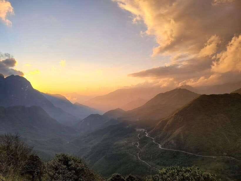 Sapa: Private Highlights Day Tour with Lunch - Cat Cat Tourism Village: where the valley walk starts