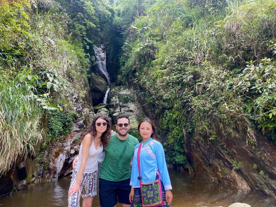 Sapa Trekking Private Tour With Ethnic Female Tour Guide - Black Hmong and Red Dao: Traditions You Can See Up Close