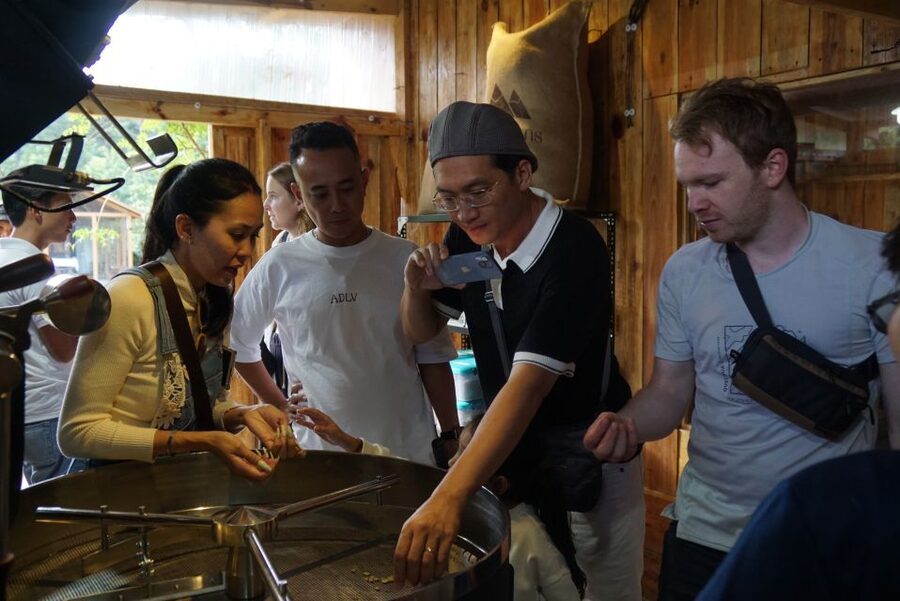 Scented candle workshop at Twin Beans Farm - Da Lat suburb - The 90 minute flow, herb to candle in a clear sequence