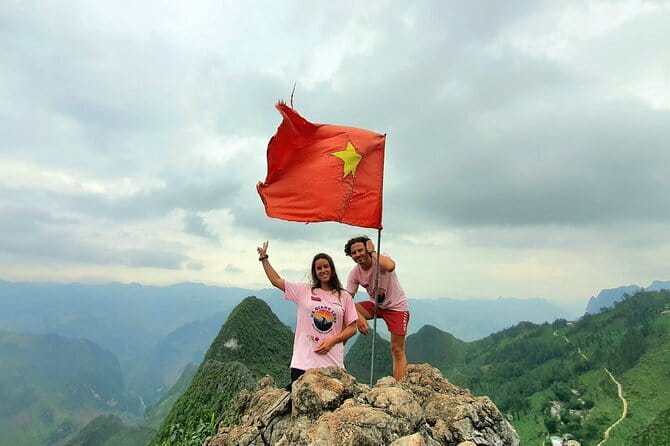 Self Ride with Yolo Ha Giang: No License, No Police, No Fines - Day 2: Meo Vac, Ma Pi Leng Pass, and the White Cliff skywalk