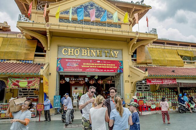 Small-group Saigon City Tour: 3-Hour Cyclo Ride to Hidden Stories - Pickup, timing, and how to make the start smooth