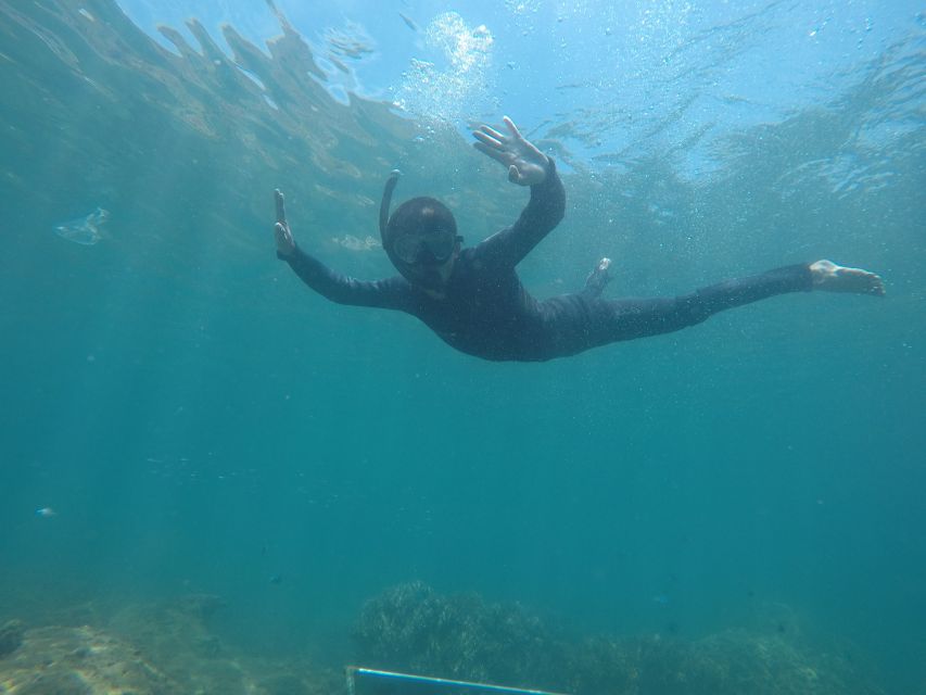 Snorkeling Cham Island: Snorkeling Tour by Speed Boat - Speed Boat Transfer: Fast Timing, Shared Ride, and Possible Spray
