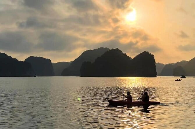 Sunset Tour in Lan Ha Bay | 4-star Daiichi Cruise - Weather and What Happens If Sunset Plans Change