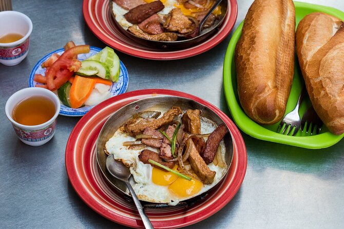Super Niche Walking Street Food Tour in Ho Chi Minh City - Total Tastings and Saigon Beer: Why the Pace Works
