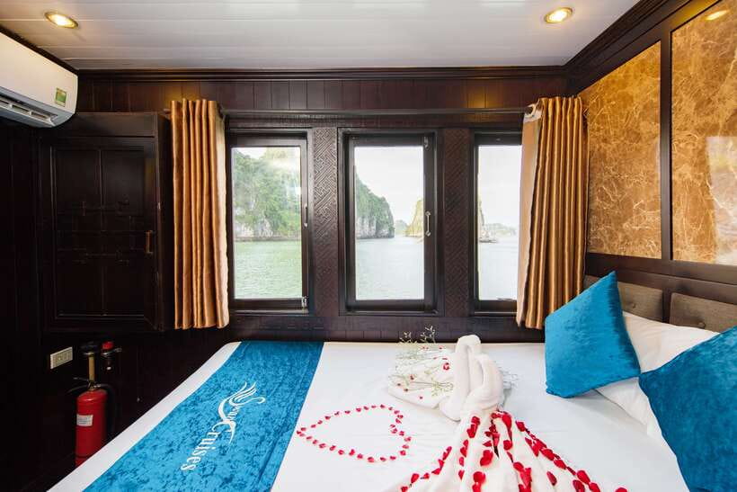 Swan Cruises: Bai Tu Long Bay 3 Day 2 Nights - Food on Board: Vietnamese Set Menus and Breakfast That Doesn’t Upset Your Plans