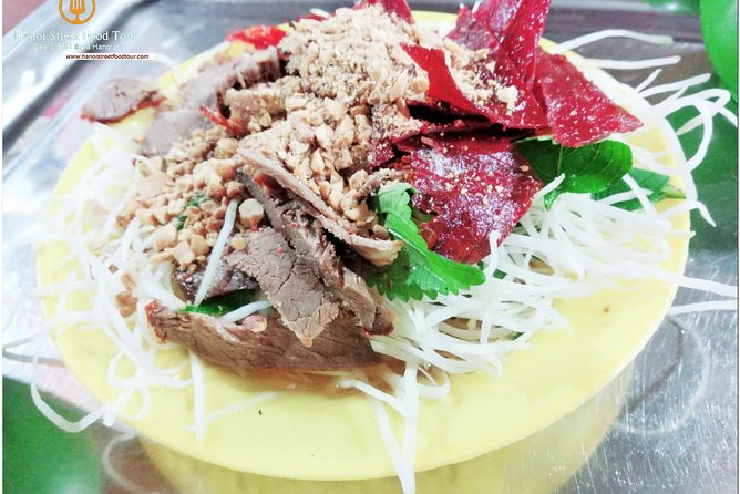 Tasting 8 Different Hanoi Street Foods at Noon Time - Guide-led value at $25.65 per person