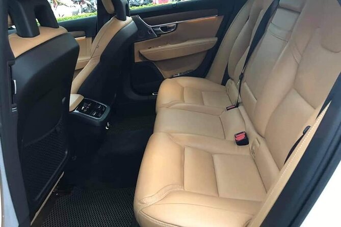 (TOP) Private car: Da Nang/Da Nang Airport (DAD) from/to Hoi An - Luggage rules you should follow (so the car stays easy)