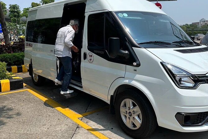Transfer from Danang/Airport/Transtation to Hoi An by Private Car - The Car Ride: What Smooth, Careful Driving Looks Like