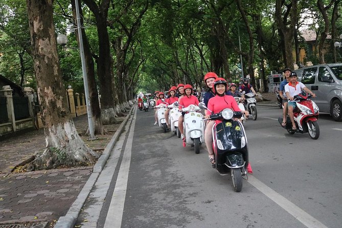 Vespa City Tour &Train Street Female With Ao Dai Riders 4,5 Hours - Why Hanoi on a Vespa feels better than bus sightseeing