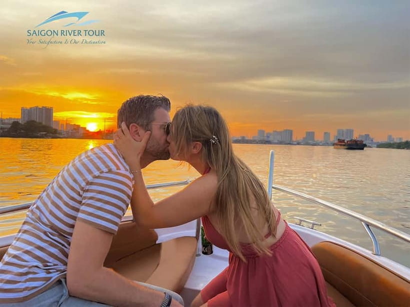 VIP Tour Enjoy Romantic Sunset by Speed Boat Free Cocktail - Why This Saigon Sunset Ride Feels Romantic, Not Touristy