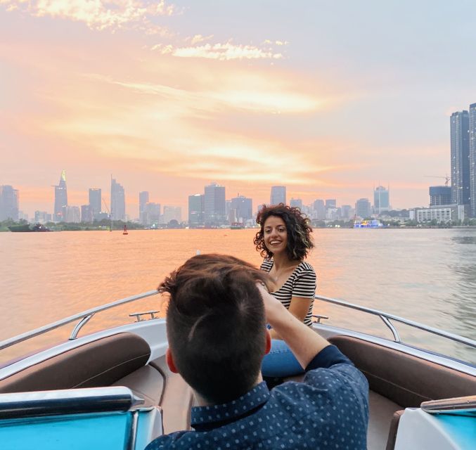 VIP Tour Enjoy Romantic Sunset by Speed Boat Free Cocktail - Key Points Worth Filing Away Before You Book